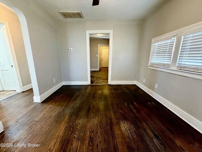 4830 S 4th St in Louisville, KY - Building Photo - Building Photo