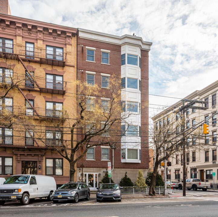 1201 Willow Ave in Hoboken, NJ - Building Photo