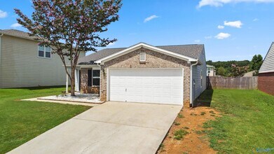 204 Bumper Crop Ln NW in Madison, AL - Building Photo - Building Photo