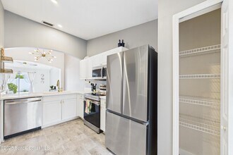 1010 Luminary Cir in Melbourne, FL - Building Photo - Building Photo
