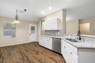 26 S Vesper Bend Cir in Spring, TX - Building Photo - Building Photo