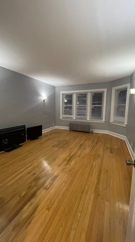 2540 E 78th St in Chicago, IL - Building Photo - Building Photo