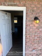 1374 Reservoir St in Harrisonburg, VA - Building Photo - Building Photo