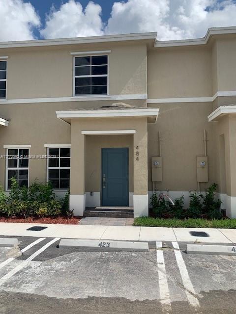 property at 480 NE 5th St
