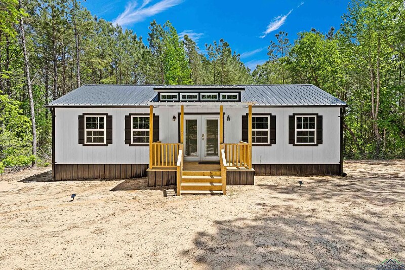 164 Private Rd in Gary, TX - Building Photo