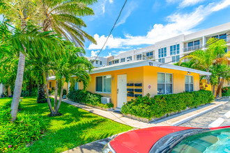 925 NE 17th Ave in Fort Lauderdale, FL - Foto de edificio - Building Photo