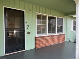 2309 Tulane Ave in Long Beach, CA - Building Photo