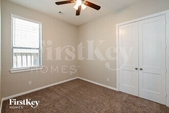 27209 Polo Wind Ct in Magnolia, TX - Building Photo - Building Photo
