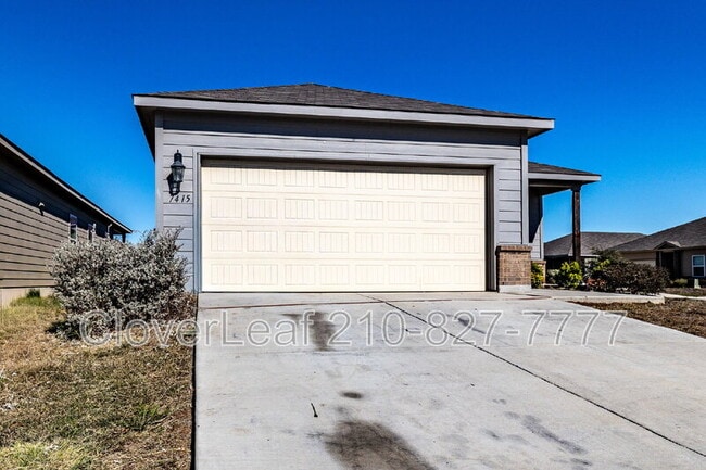 7415 Marina Del Rey in Converse, TX - Building Photo - Building Photo