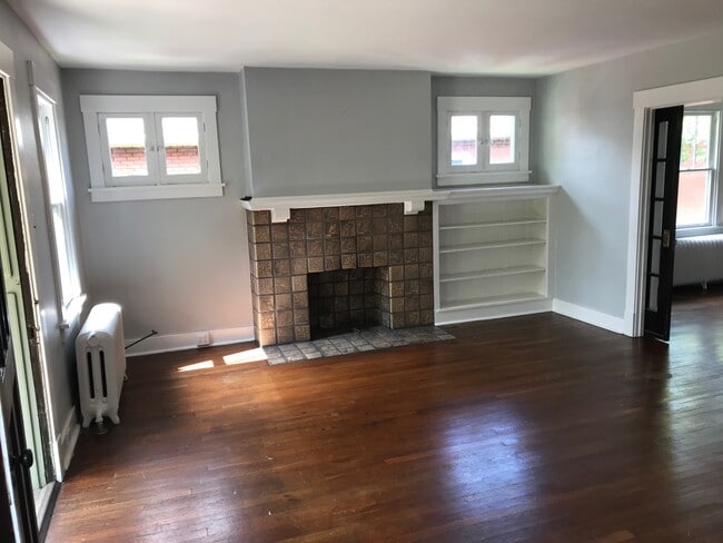 1033 Macon Ave, Unit 1033