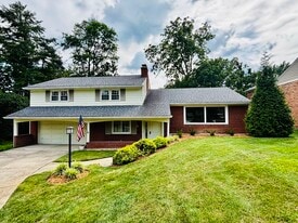 7743 Highgate Pl in Cincinnati, OH - Building Photo