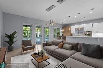 1524 NE 17th Ave in Fort Lauderdale, FL - Building Photo - Building Photo