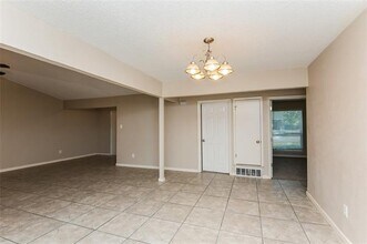 1905 Christopher Dr in Fort Worth, TX - Building Photo - Building Photo