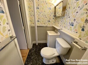 649 Washington St, Unit 2 in Boston, MA - Building Photo - Building Photo