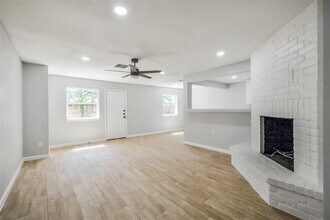 11527 Raven View Dr in Houston, TX - Building Photo - Building Photo