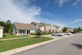 Jasmine Trails in Gulf Shores, AL - Building Photo - Building Photo