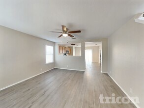 7307 Circle Farm in San Antonio, TX - Foto de edificio - Building Photo