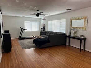 700 N Carpenter Ave in Orange City, FL - Building Photo - Building Photo