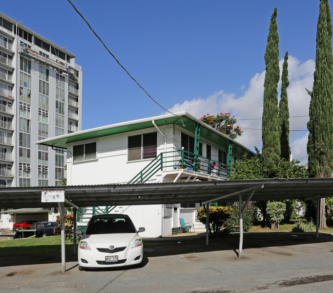 734-744 Kamoku St in Honolulu, HI - Foto de edificio - Building Photo