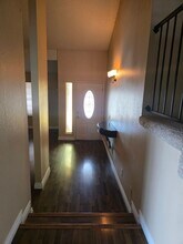 3911 Mohigan Way in Las Vegas, NV - Building Photo - Building Photo