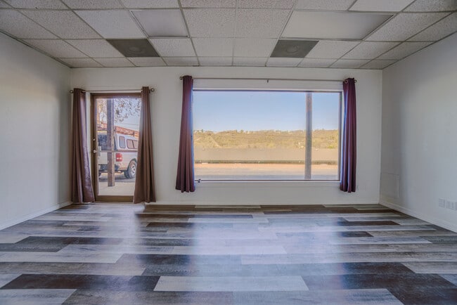 4 Fisher Creek Dr in Kimberling City, MO - Building Photo - Building Photo