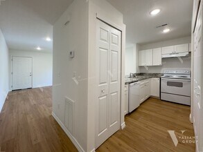 1602 W Scott St in Springfield, MO - Building Photo - Building Photo