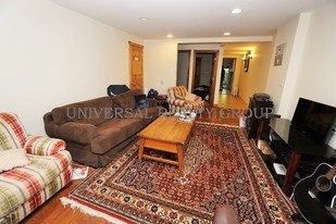 331 E 65th St Apartamentos