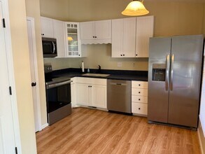 146 Hanks St in Pittsboro, NC - Building Photo - Building Photo