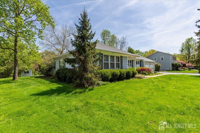 3 Spruce Ln in Princeton, NJ - Building Photo - Building Photo