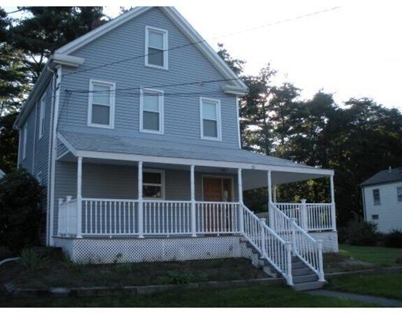 113 Rockland St in Canton, MA - Building Photo
