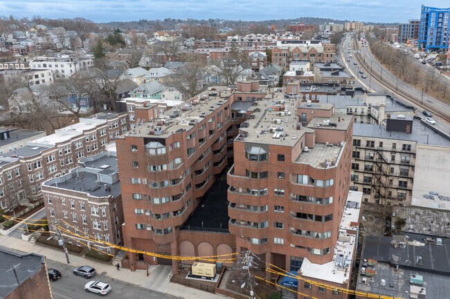 Kelton Place Condominiums in Allston, MA - Building Photo - Building Photo