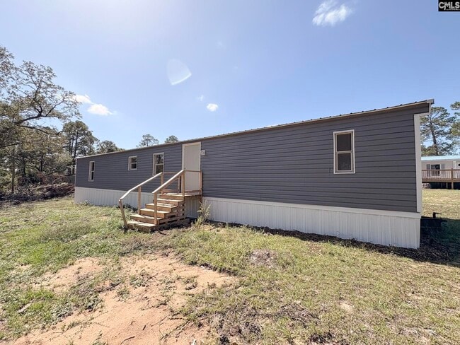 property at 122 Hatchery Hill Rd