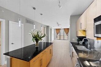 4333 Gilbert Ave in Dallas, TX - Building Photo - Building Photo