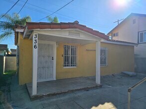 336 W 41st St, Unit 336 in Los Angeles, CA - Foto de edificio - Building Photo