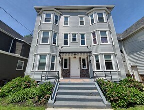 326w8th in Erie, PA - Building Photo - Interior Photo