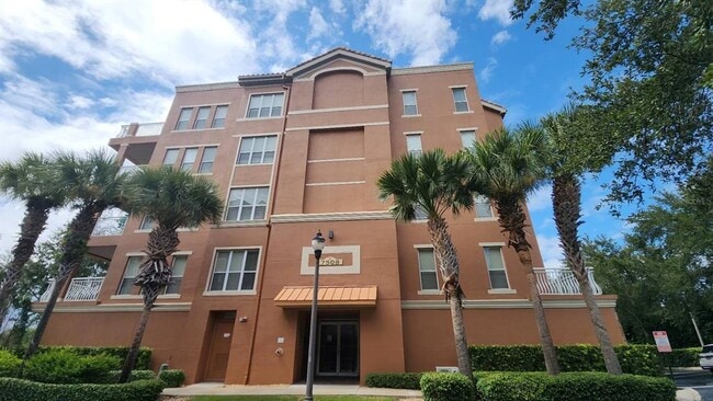 property at 7508 Toscana Blvd