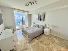 1800 S Ocean Dr, Unit 2602 in Hallandale Beach, FL - Foto de edificio - Building Photo