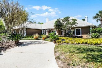 8905 S Bay Dr in Orlando, FL - Building Photo - Building Photo