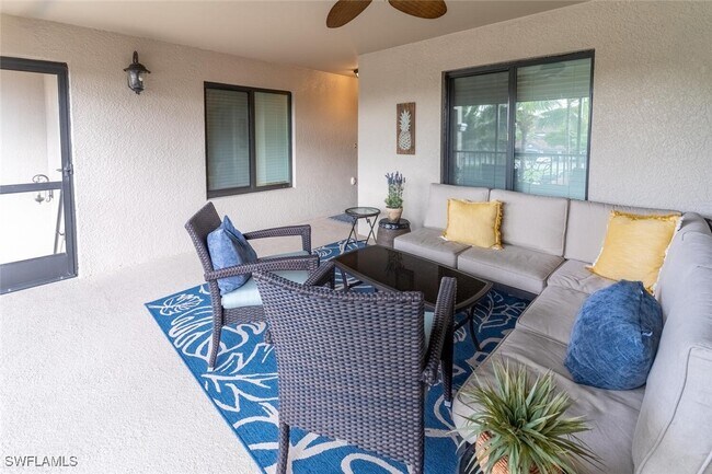 property at 9828 Venezia Cir