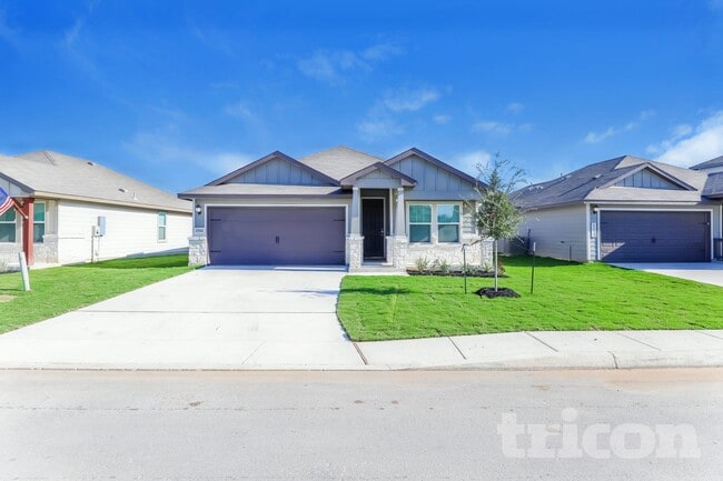 property at 13542 Paxton Blvd