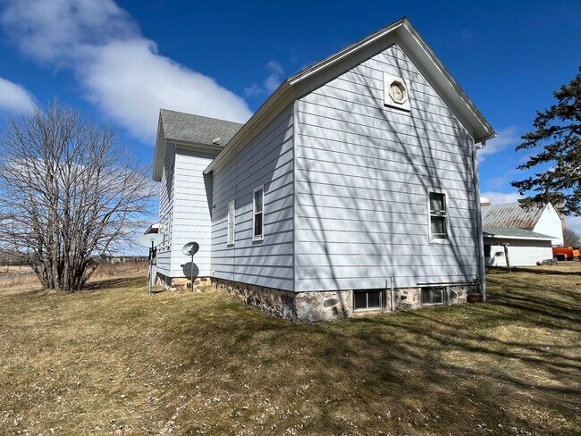 N676 Hwy K/Q Hwy, Unit #3 in Merrill, WI - Building Photo - Building Photo