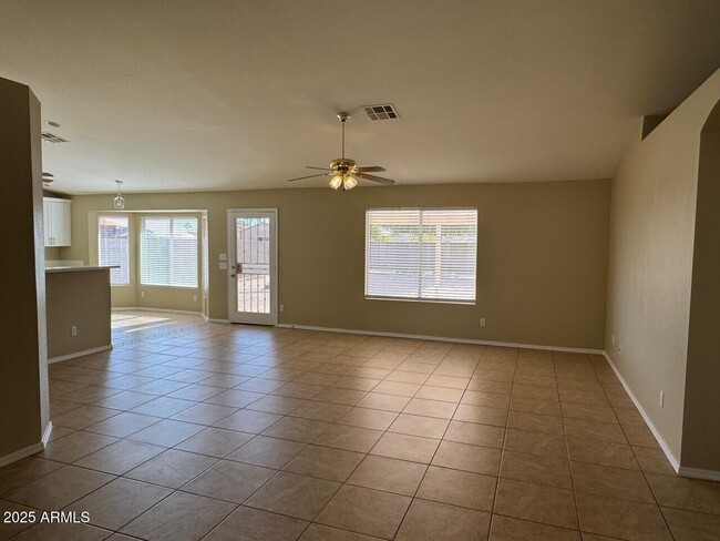 9351 E El Paso St in Mesa, AZ - Building Photo - Building Photo