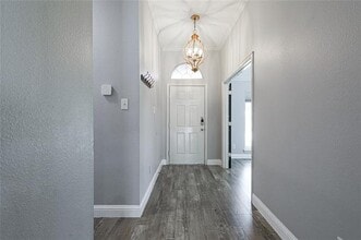 5600 Worley Dr in The Colony, TX - Building Photo - Building Photo