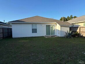 1031 Antigua Cir in Pensacola, FL - Building Photo - Building Photo