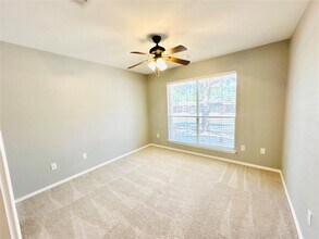 12112 Rancho Alto Rd in Austin, TX - Building Photo - Building Photo