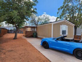 5 Red Mesa Ave in Page, AZ - Building Photo