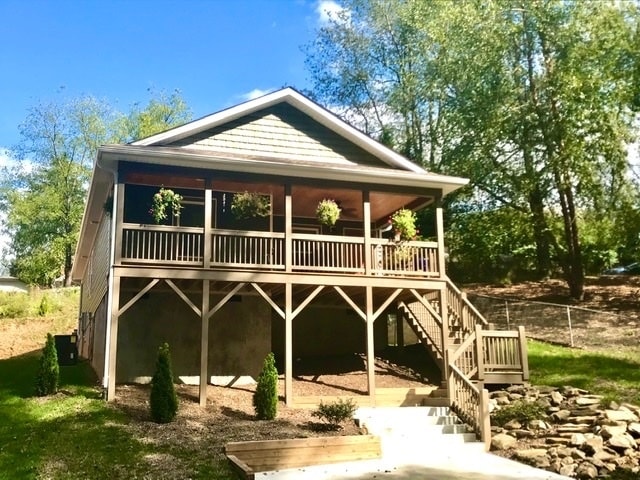 property at 617 Reed St