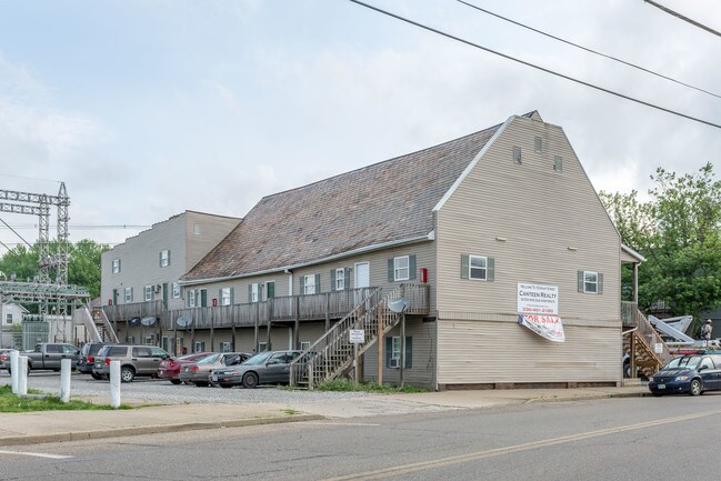 15 Grant St in Dennison, OH - Building Photo - Building Photo