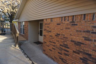 Lakeview Duplexes in Healdton, OK - Building Photo - Other