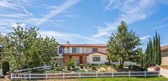 2260 Indian Creek Rd in Diamond Bar, CA - Building Photo